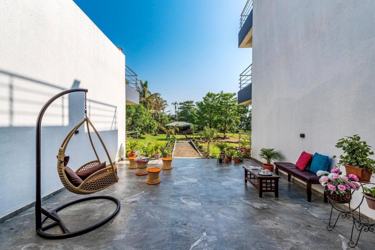 Saffronstays Lakeview Nivara - Farm Stay Villa With Private Pool Near Pune Exterior photo